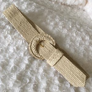 Lilly Pulitzer stretchy “straw” belt NWOT